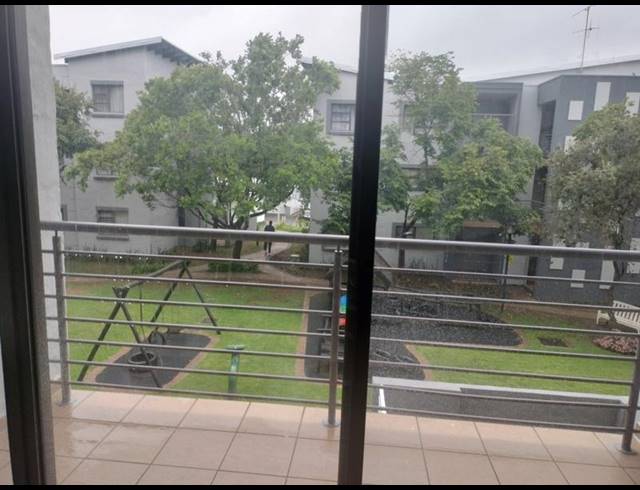 2 BEDROOM PROPERTY TO RENT IN THE PADDOCKS